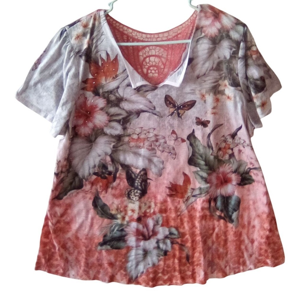 Time and Tru‎ XXL Floral Butterfly Print Lace Trim Short Sleeve Top